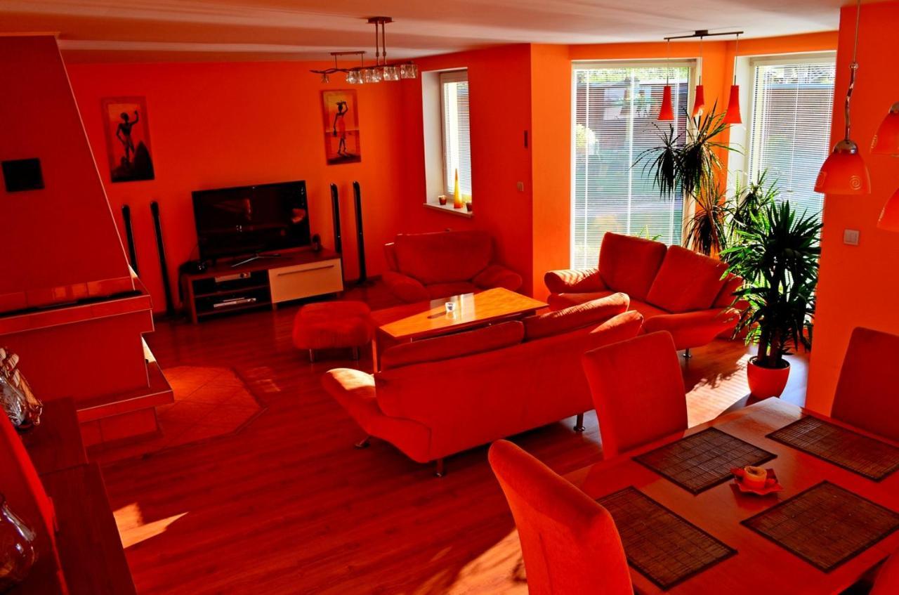 Chalupa Riviera A Apartmany Riviera - Liptov Besenova 루좀베로크 외부 사진