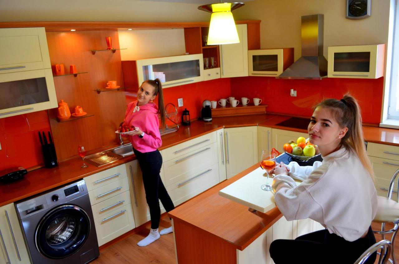 Chalupa Riviera A Apartmany Riviera - Liptov Besenova 루좀베로크 외부 사진